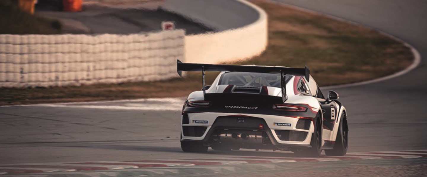 Porsche 911 GT2 RS Clubsport