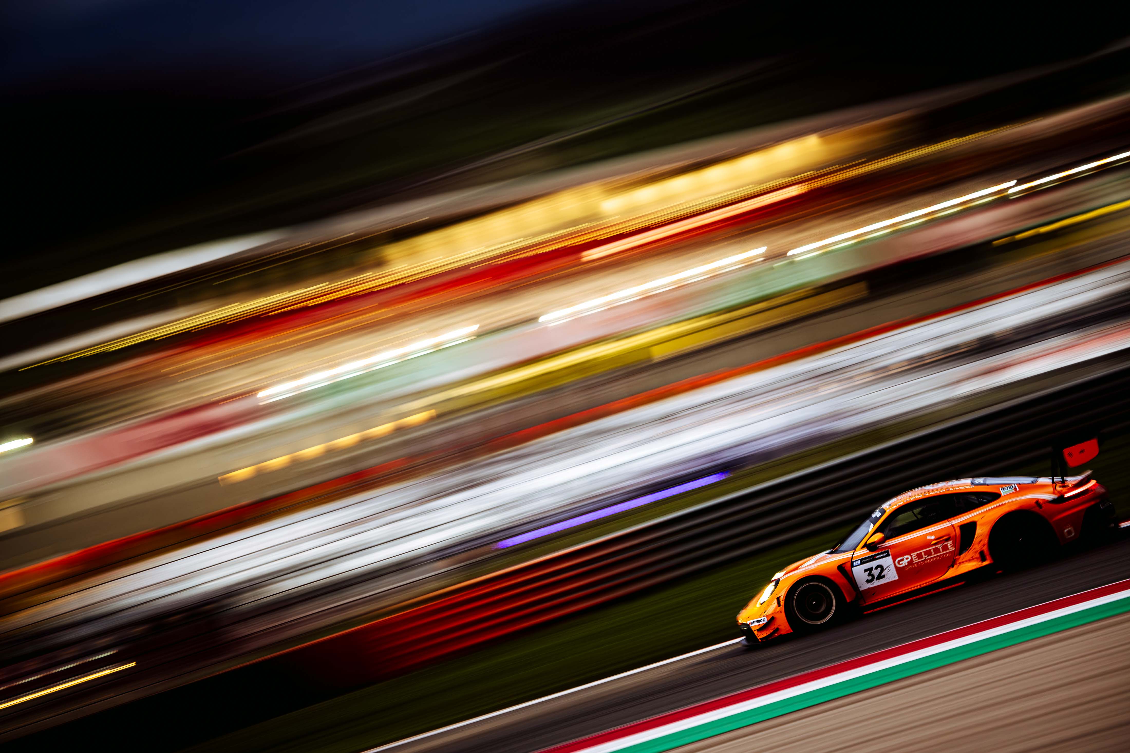 Porsche 992 GT3R - 12H Mugello