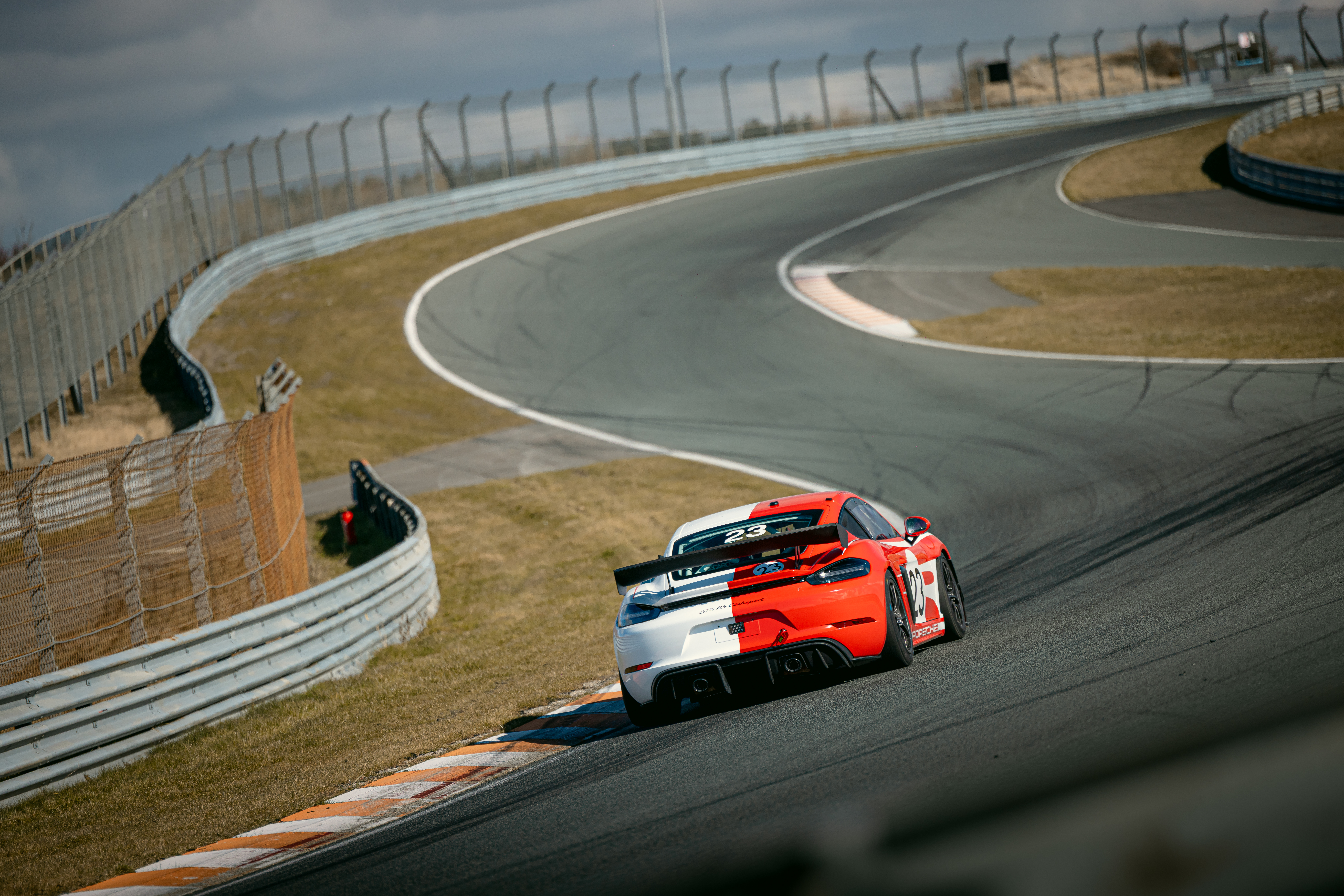 EXCLUSIVE TRACKDAY