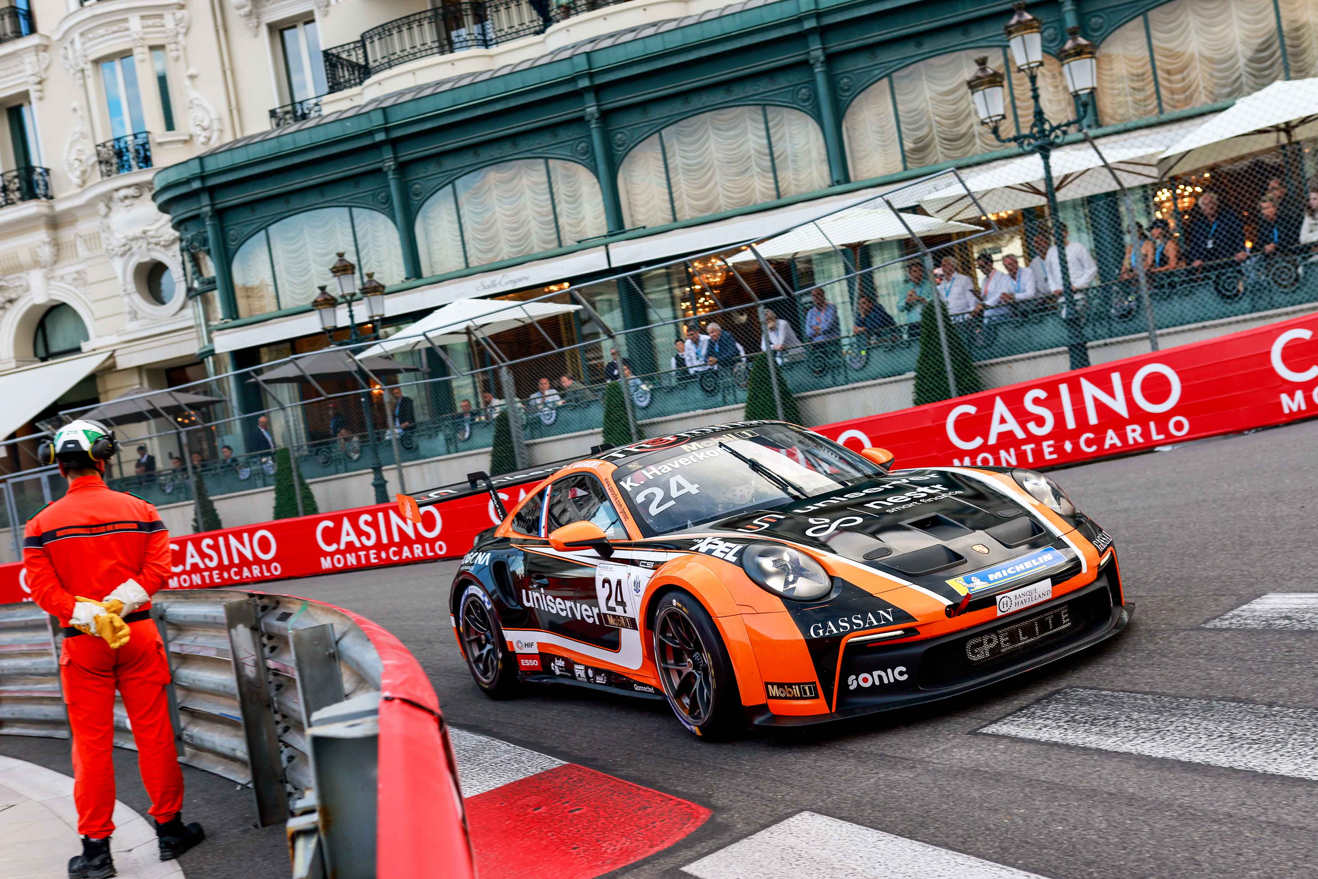 Team GP Elite - Porsche Mobil 1 Supercup